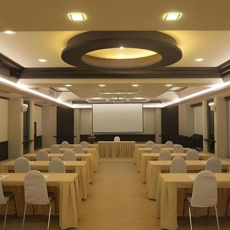 באן קהאנג רהבואט River Kwai Village Hotel מראה חיצוני תמונה